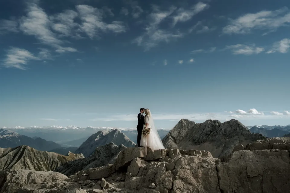 Intimate Lake Eibsee Elopement