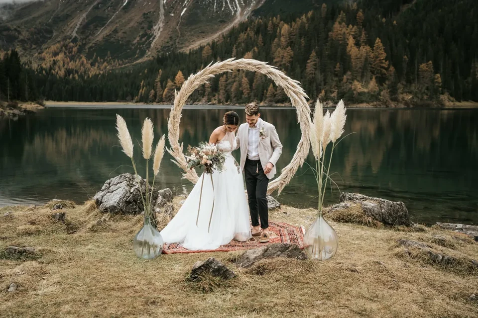 Elopement at the Lake