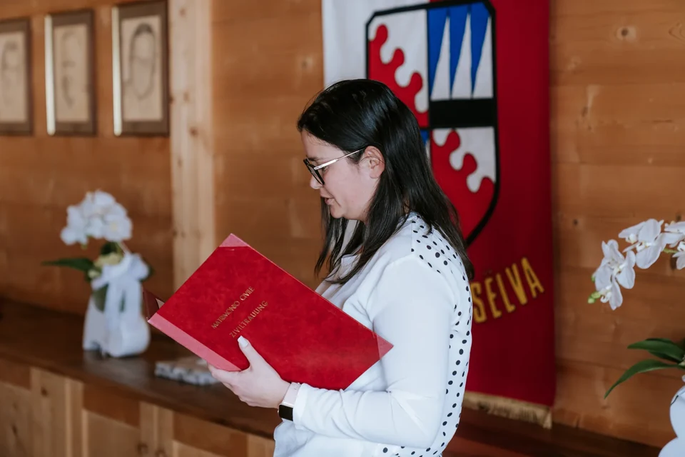 A registrar at the town hall in Selva, Val Gardena